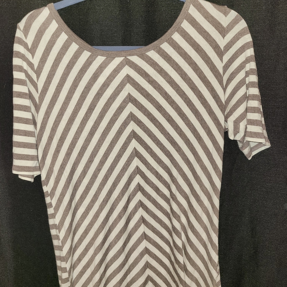 Lularoe XL STRIPED Blouse